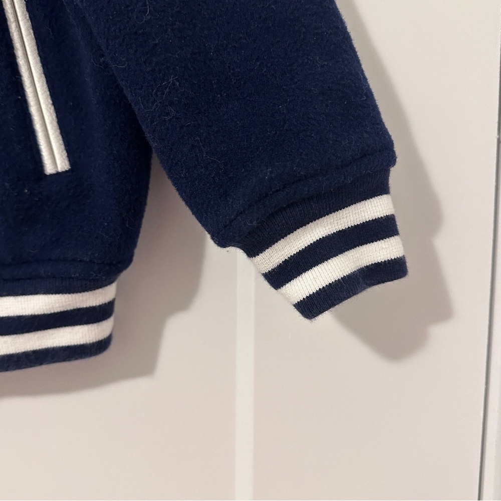 GAP Kids Wool Blend Varsity Bomber Jacket in Navy Blue W/ White Stripes Size 2T - Picture 5 of 9